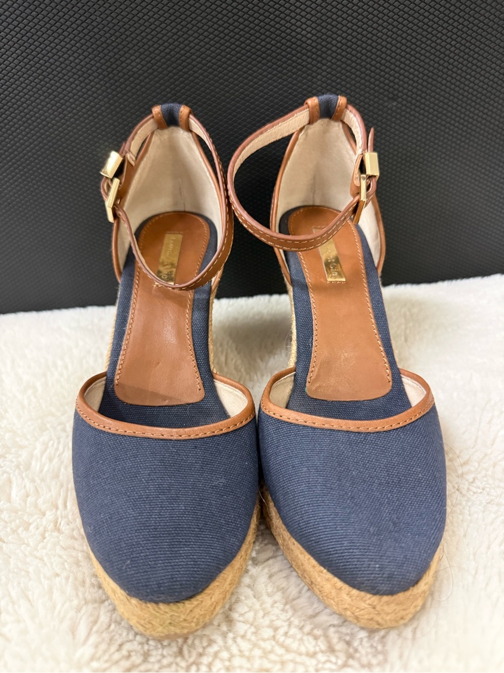 Louise et Cie Lo-Palma Wedge Sandals in Navy and Russet